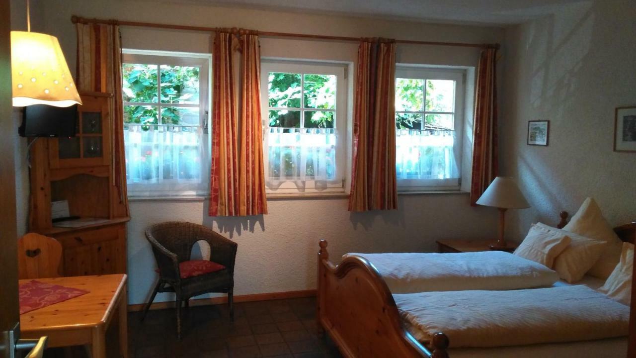 Gaestehaus Im Malerwinkel-rhodt Apartment *